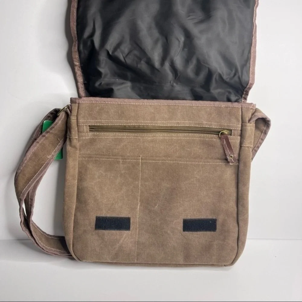 Wild Horse Satchel Flapover Crossbody Bag Purse Adjustable Strap Light Brown